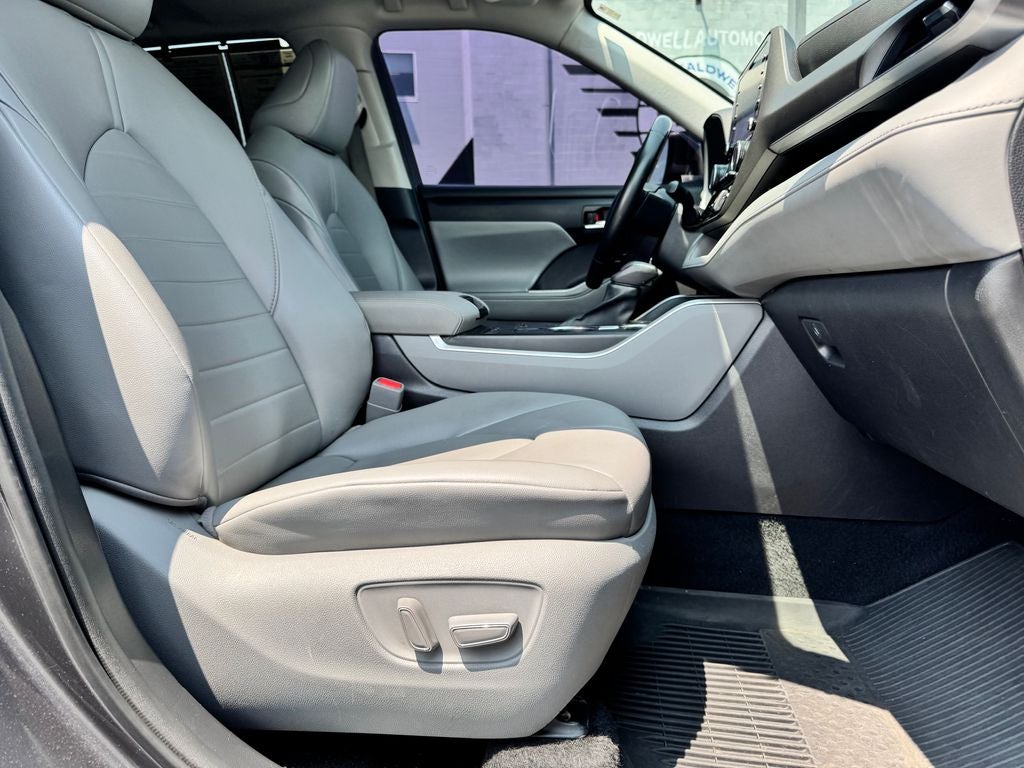 2021 Toyota Highlander Hybrid XLE
