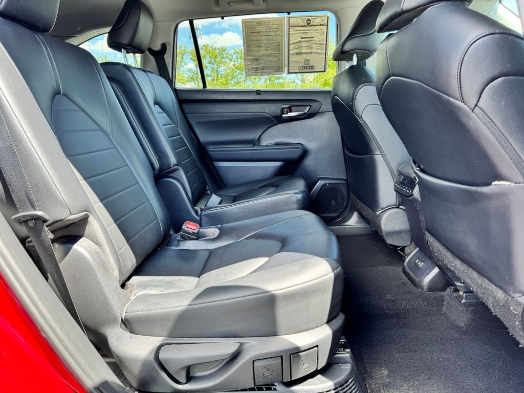 2021 Toyota Highlander Hybrid XLE