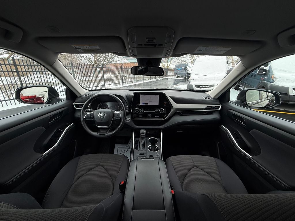2023 Toyota Highlander L