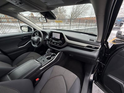 2023 Toyota Highlander L