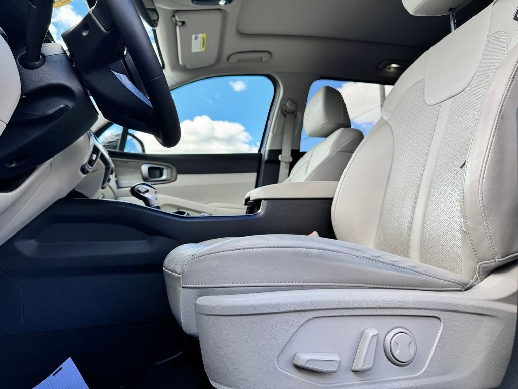 2023 Kia Sorento EX