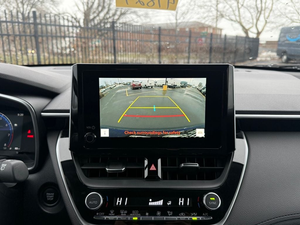 2024 Toyota Corolla Cross XLE