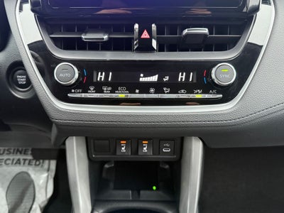 2024 Toyota Corolla Cross XLE