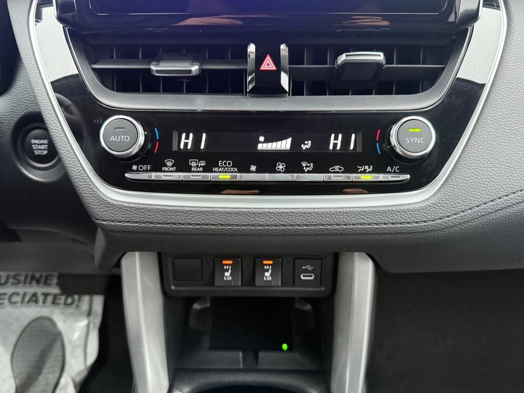 2024 Toyota Corolla Cross XLE