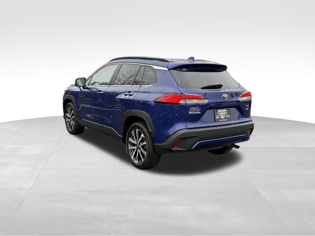 2024 Toyota Corolla Cross XLE