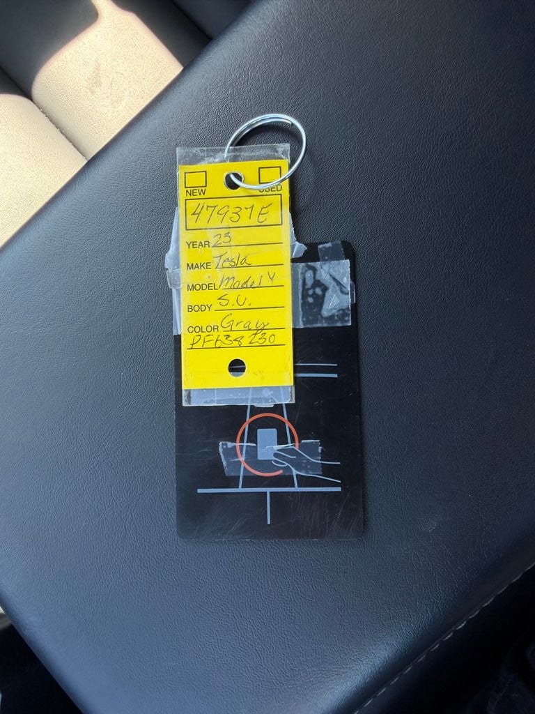 2023 Tesla Model Y Long Range