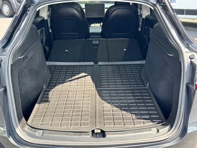 2024 Tesla Model Y Base