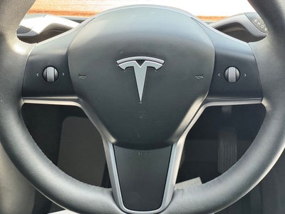 2024 Tesla Model Y Base