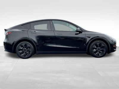 2025 Tesla Model Y Long Range