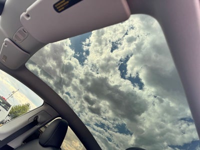 2024 Tesla Model Y Performance