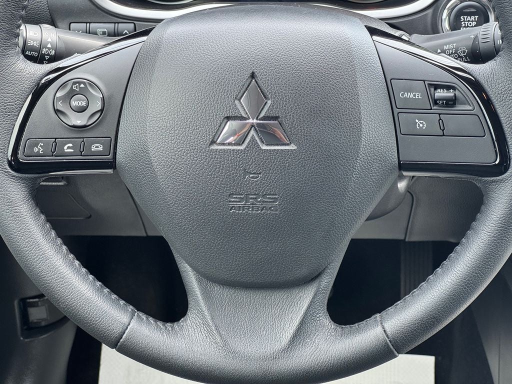 2023 Mitsubishi Eclipse Cross Base