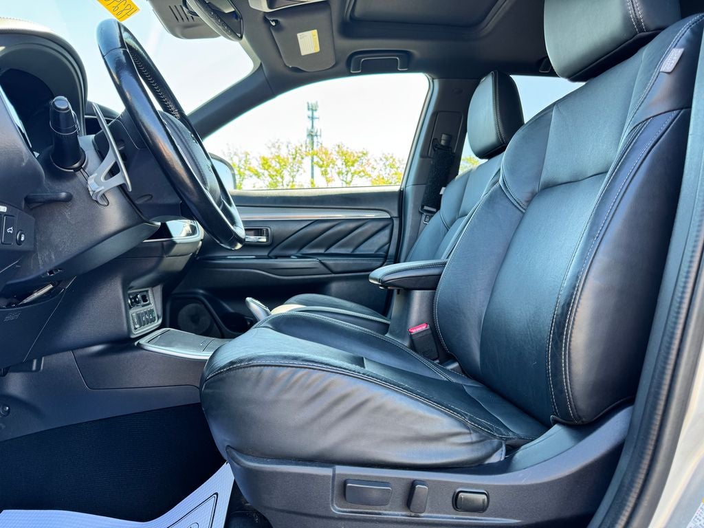 2020 Mitsubishi Outlander PHEV GT