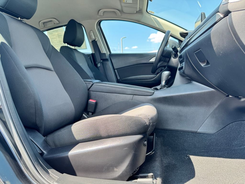 2018 Mazda Mazda3 Sport