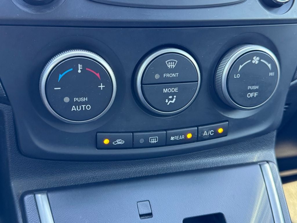 2013 Mazda Mazda5 Sport