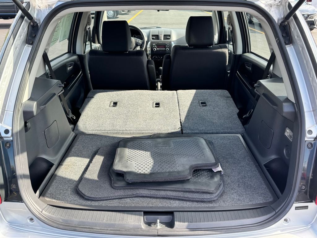 2011 Suzuki SX4 Premium