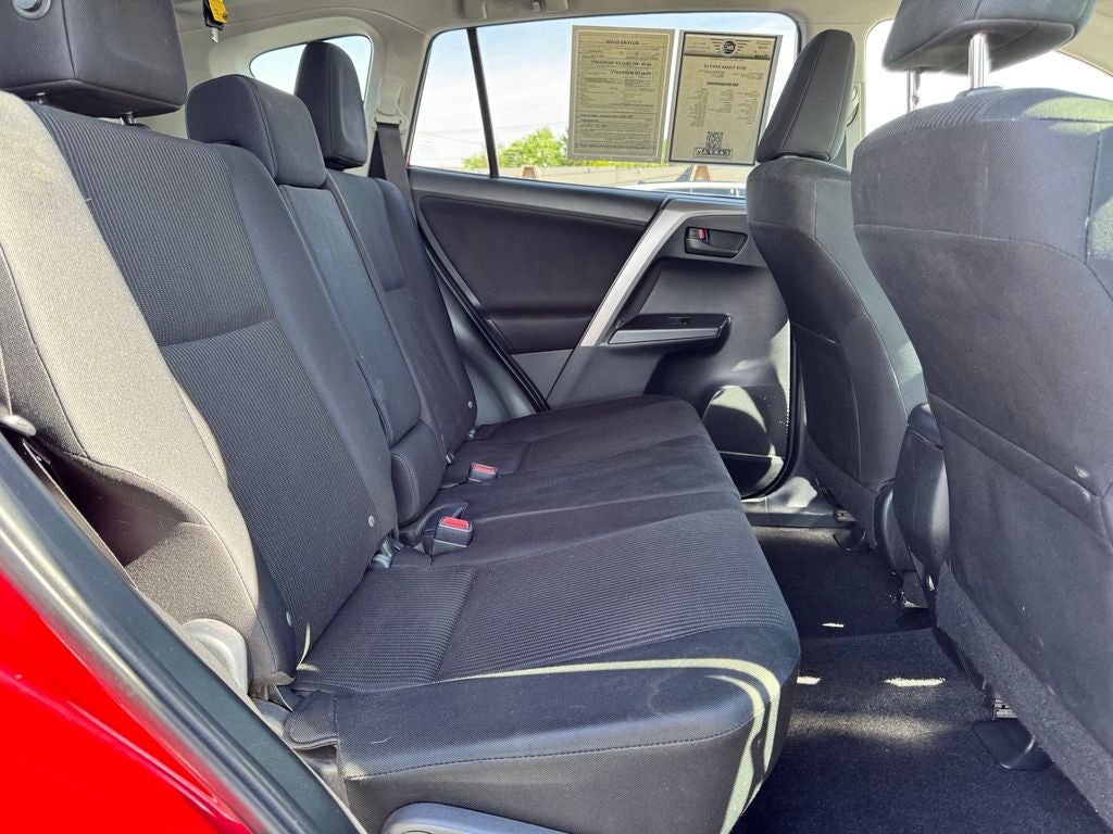 2016 Toyota RAV4 LE