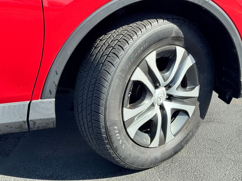 2016 Toyota RAV4 LE