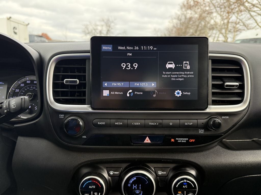 2022 Hyundai Venue SEL