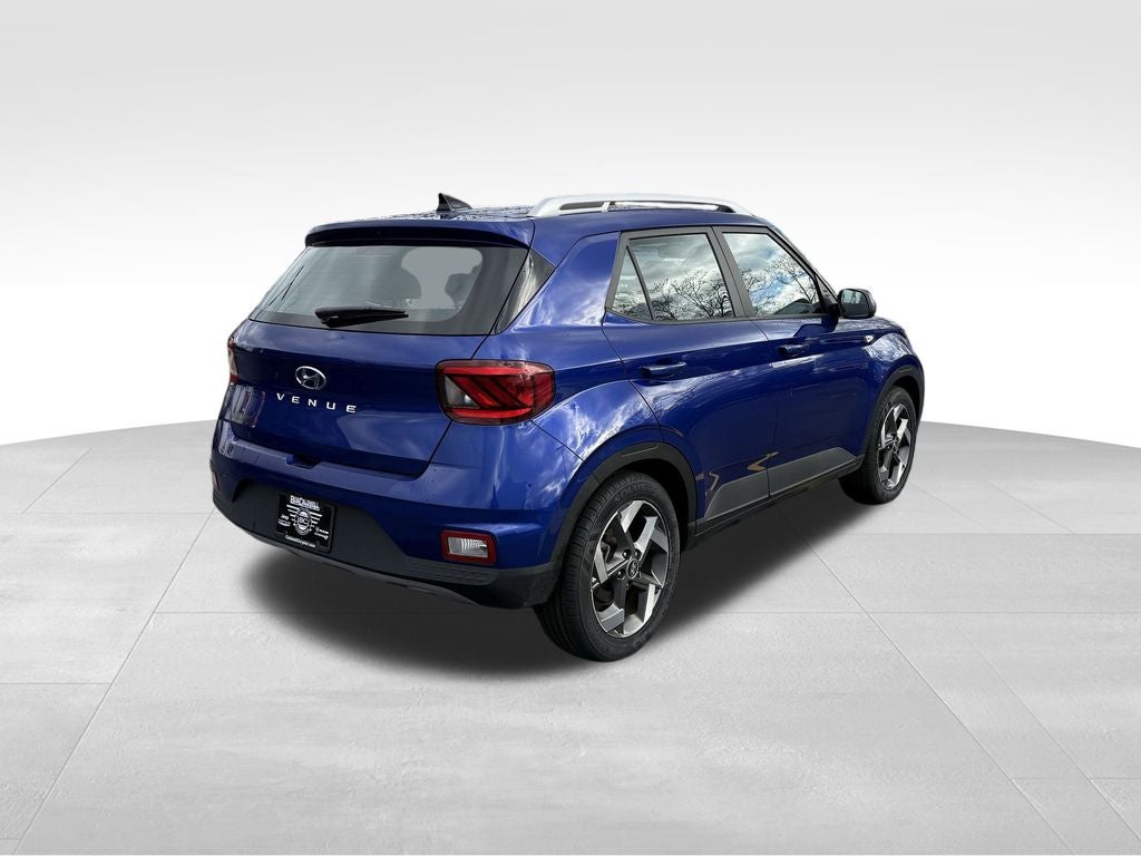 2022 Hyundai Venue SEL