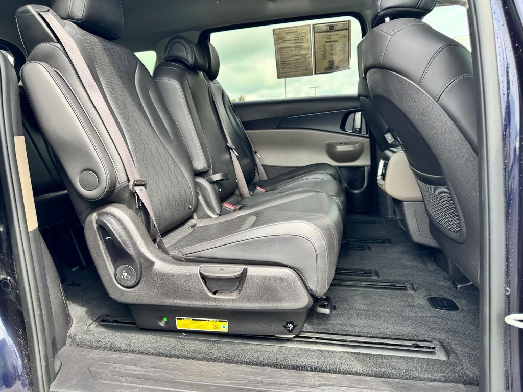 2025 Kia Carnival LXS