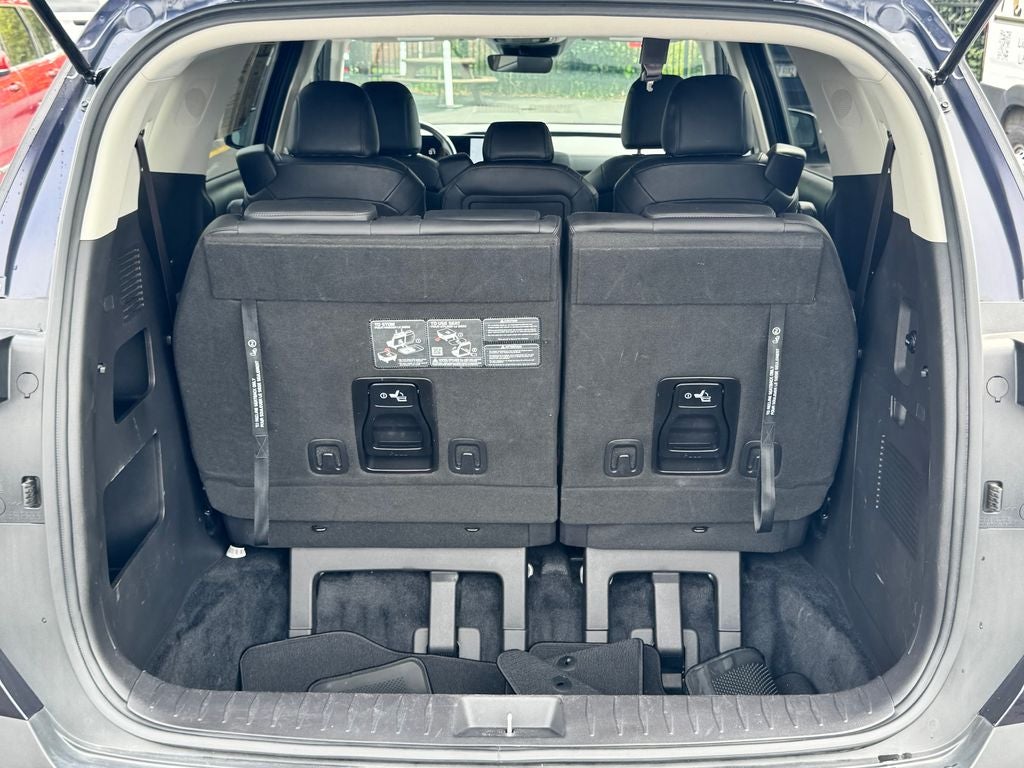2025 Kia Carnival LXS
