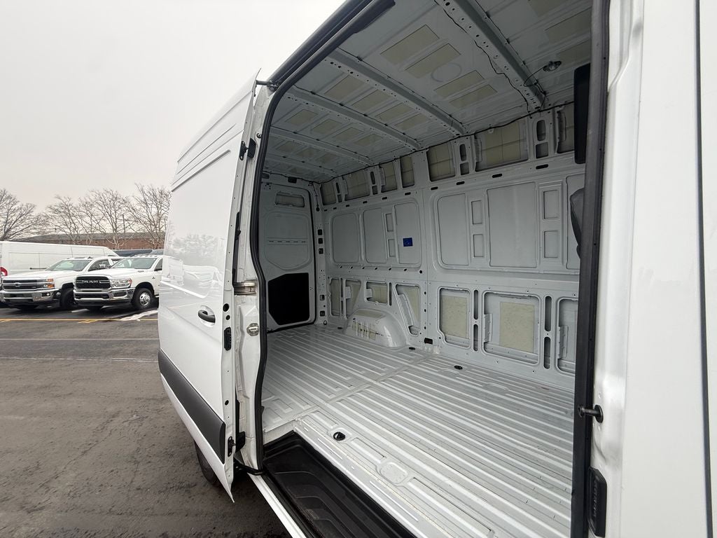 2024 Mercedes-Benz Sprinter 2500 Crew 144 WB