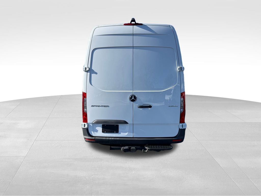 2025 Mercedes-Benz Sprinter 2500 Cargo 170 WB High Roof