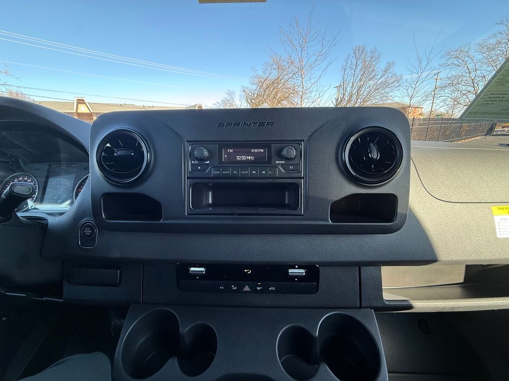 2025 Mercedes-Benz Sprinter 2500 Cargo 170 WB High Roof