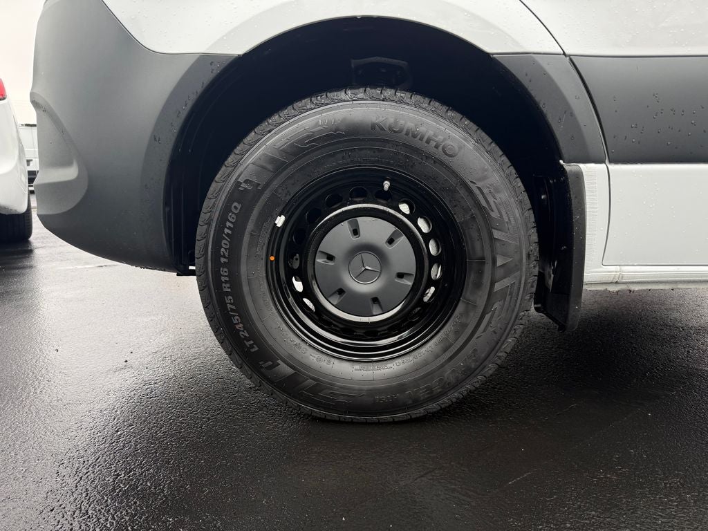 2025 Mercedes-Benz Sprinter 2500 Cargo 170 WB High Roof