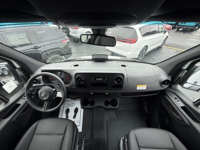 2025 Mercedes-Benz Sprinter 2500 Cargo 170 WB High Roof