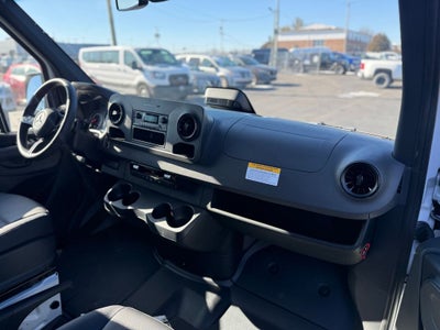 2025 Mercedes-Benz Sprinter 2500 Cargo 170 WB High Roof