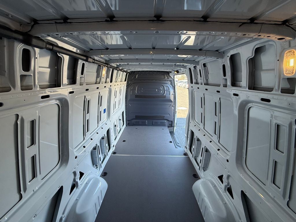 2025 Mercedes-Benz Sprinter 2500 Cargo 170 WB High Roof