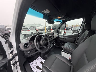 2025 Mercedes-Benz Sprinter 2500 Cargo 170 WB High Roof