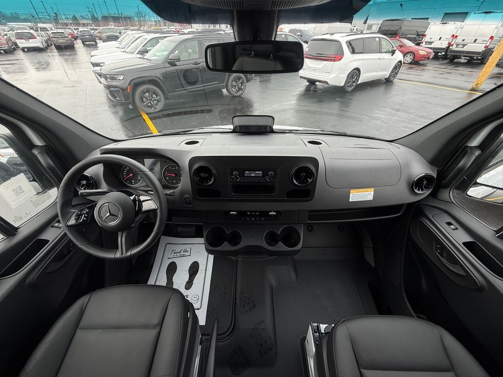 2025 Mercedes-Benz Sprinter 2500 Cargo 170 WB High Roof