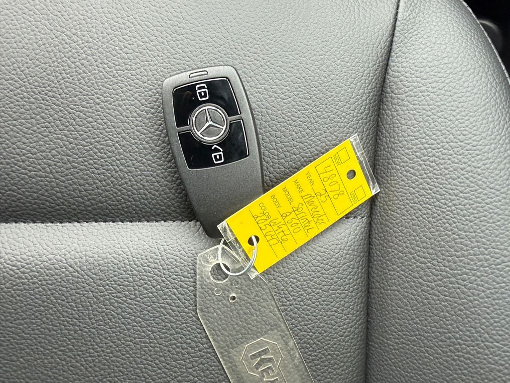 2025 Mercedes-Benz Sprinter 2500 Cargo 170 WB High Roof