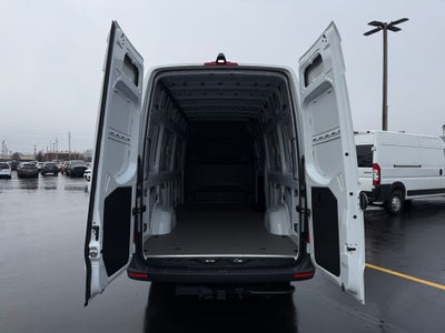 2025 Mercedes-Benz Sprinter 2500 Cargo 170 WB High Roof