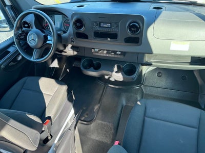 2025 Mercedes-Benz Sprinter 2500 Cargo 170 WB High Roof