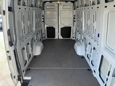 2025 Mercedes-Benz Sprinter 2500 Cargo 170 WB High Roof