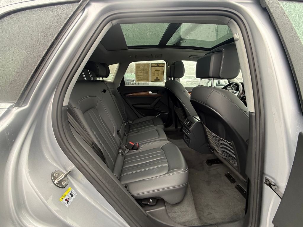 2023 Audi Q5 40 Premium quattro