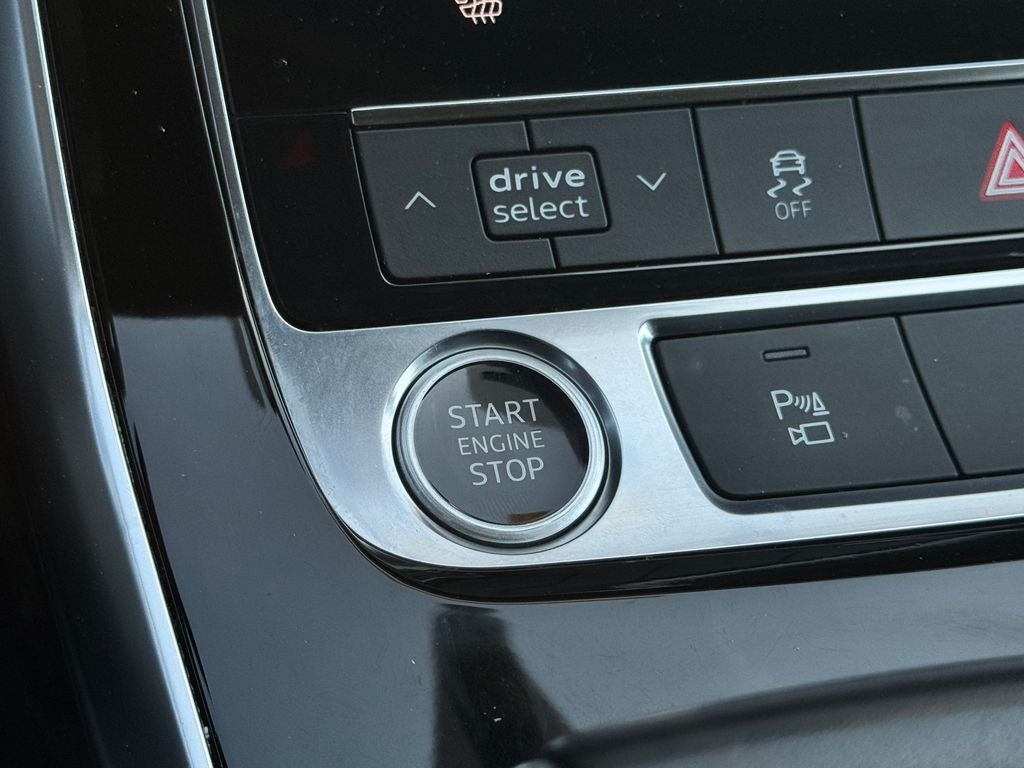 2021 Audi Q7 55 Premium quattro