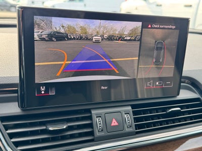 2023 Audi Q5 45 S line Premium quattro