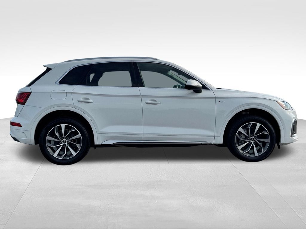 2023 Audi Q5 45 S line Premium quattro