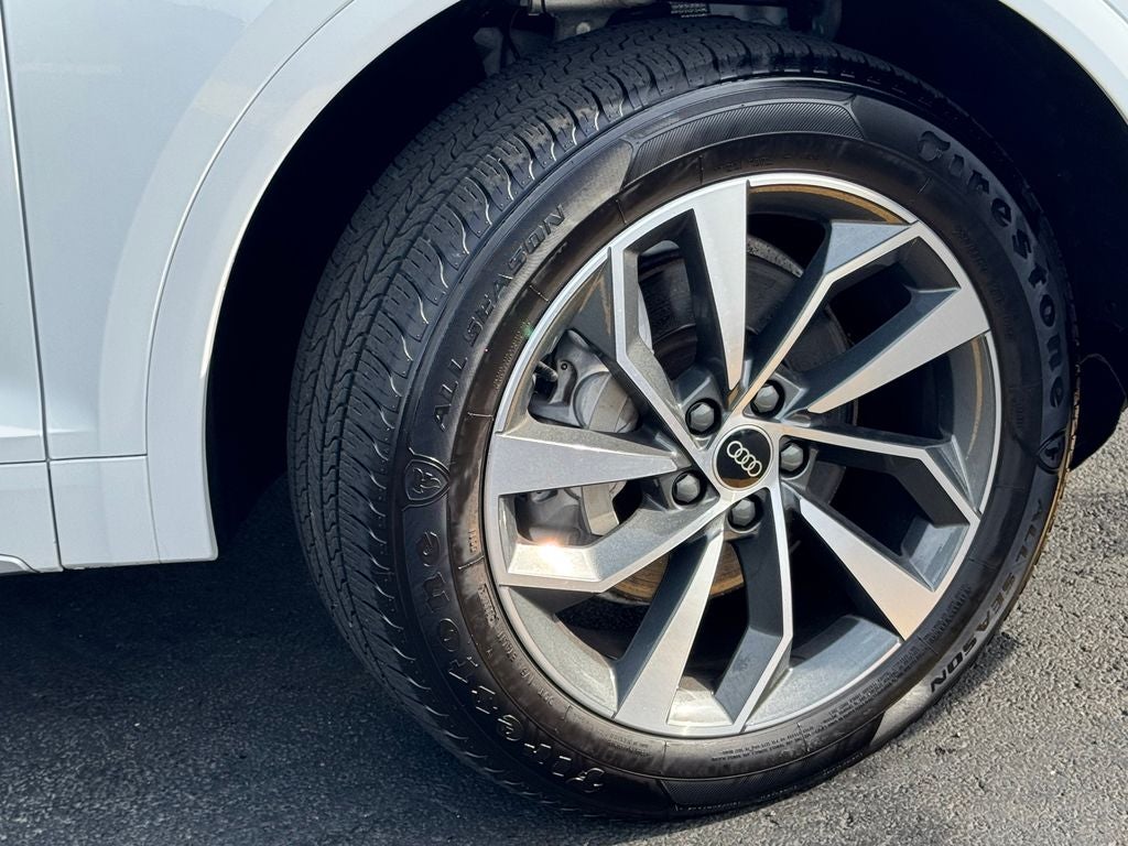 2023 Audi Q5 45 S line Premium quattro