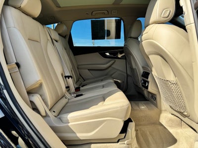 2019 Audi Q7 55 Prestige quattro