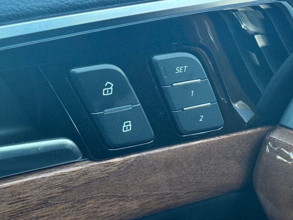 2022 Audi A4 40 Premium Plus quattro