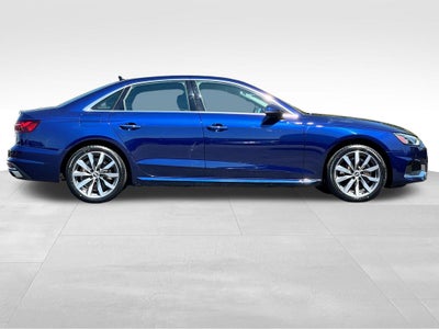 2022 Audi A4 40 Premium Plus quattro