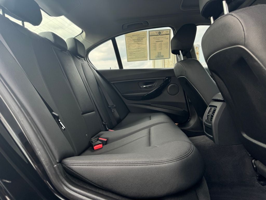 2017 BMW 3 Series 320i xDrive