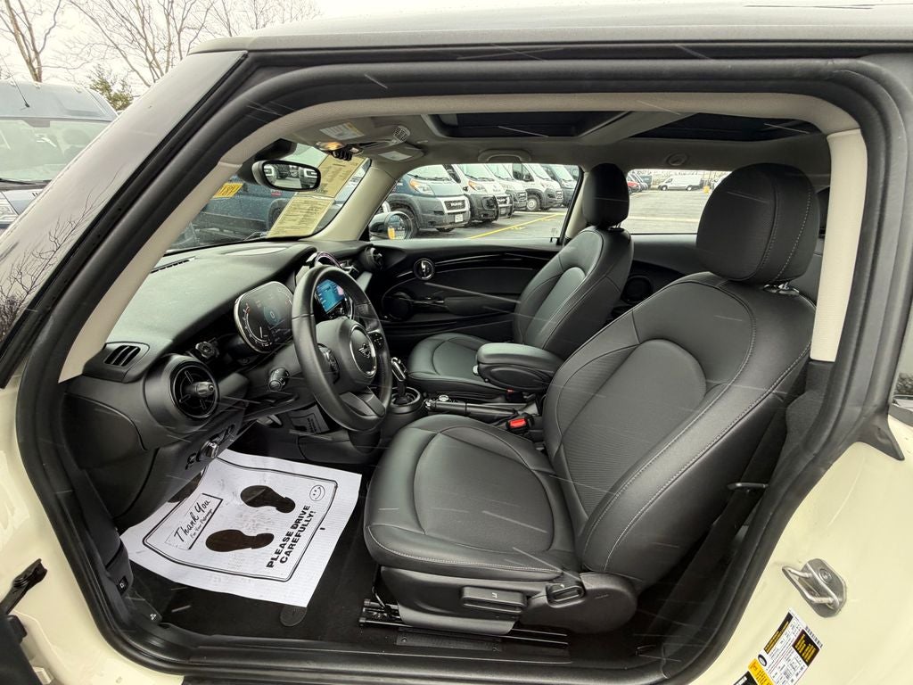 2023 MINI Cooper Signature