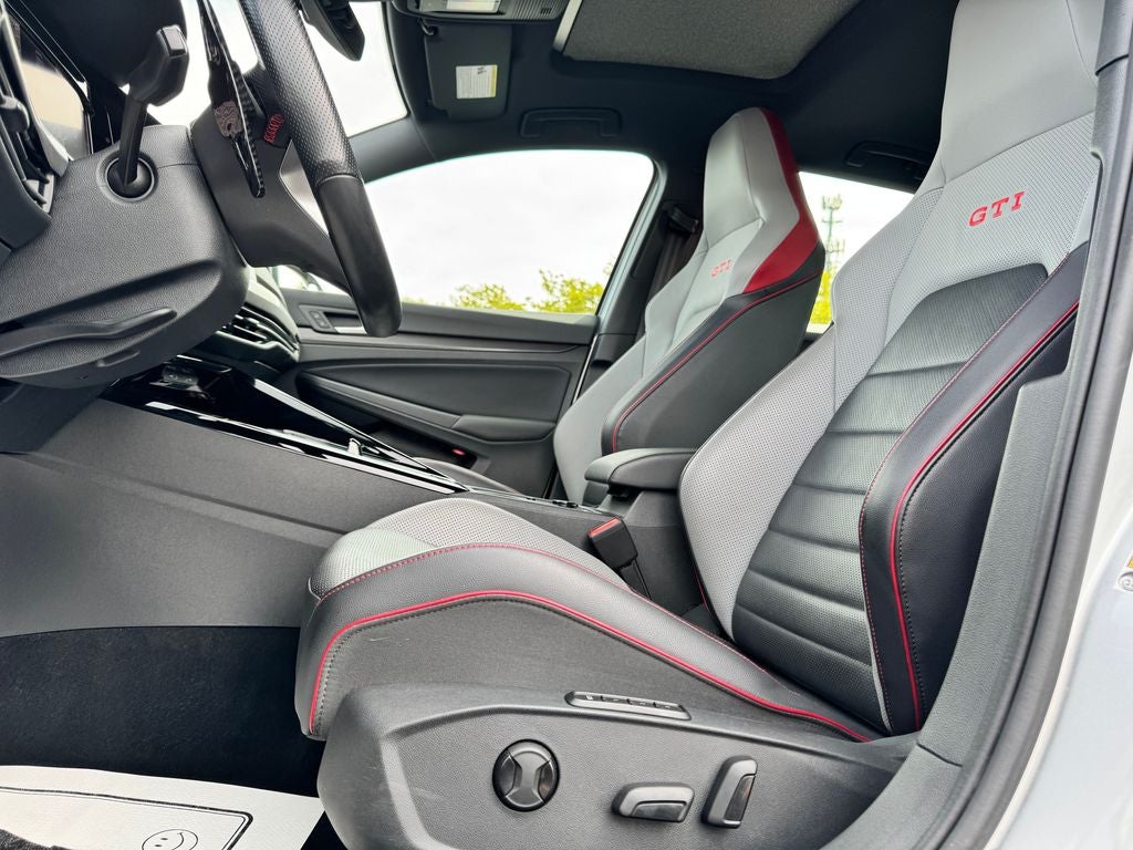 2023 Volkswagen Golf GTI 2.0T SE