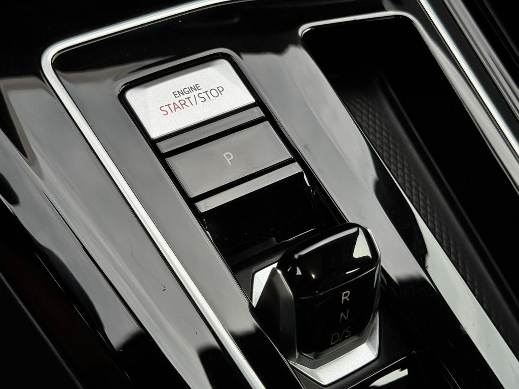 2023 Volkswagen Golf GTI 2.0T SE